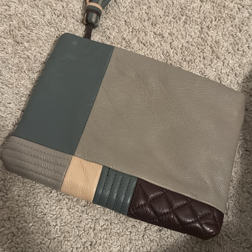 Margot Color Block Clutch - Picture 4 of 4